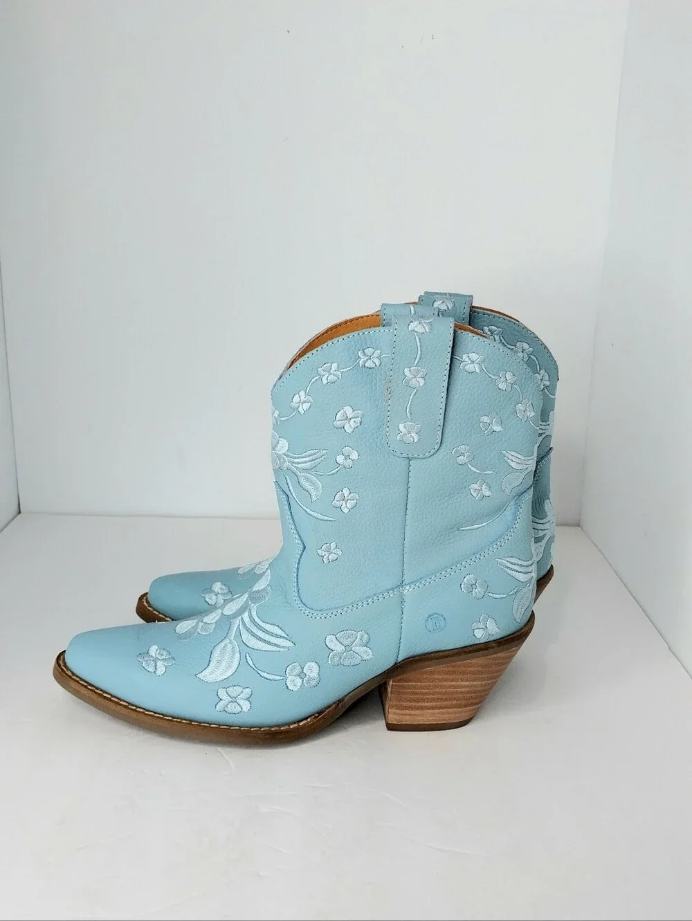 Dingo Sweetheart Western  Booties,‎ NEW, Size 7